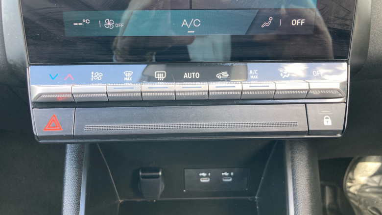 Renault Symbioz 1.6 E-Tech FHEV 145 Techno 5dr Auto Hybrid Estate